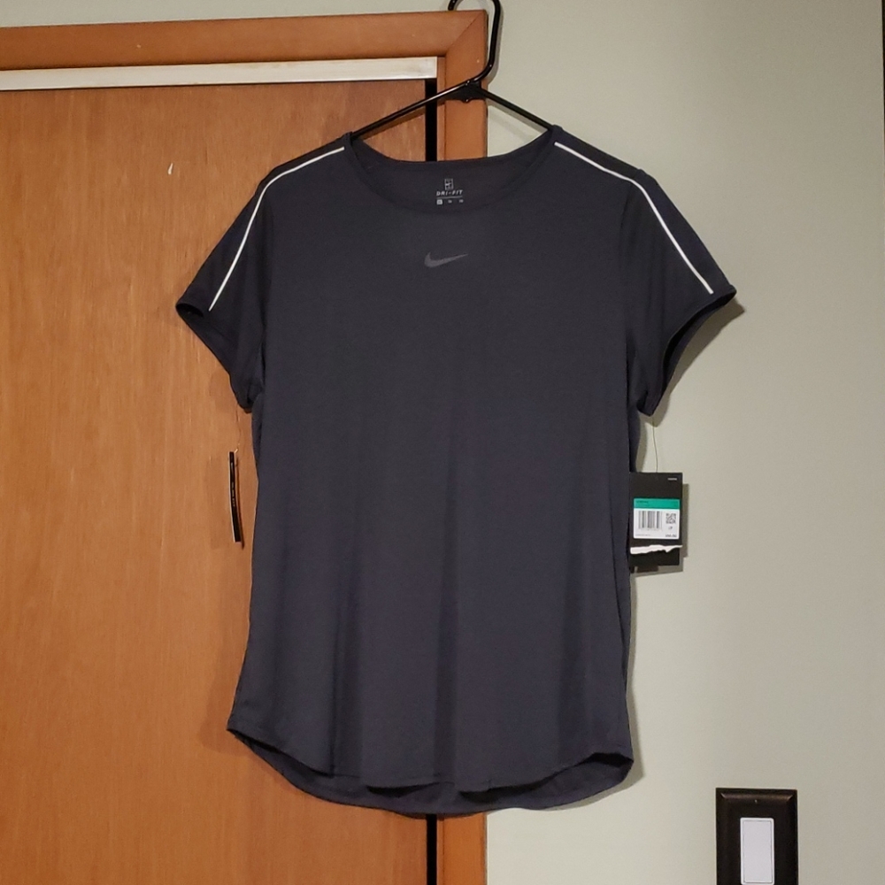 Nike workout shirt